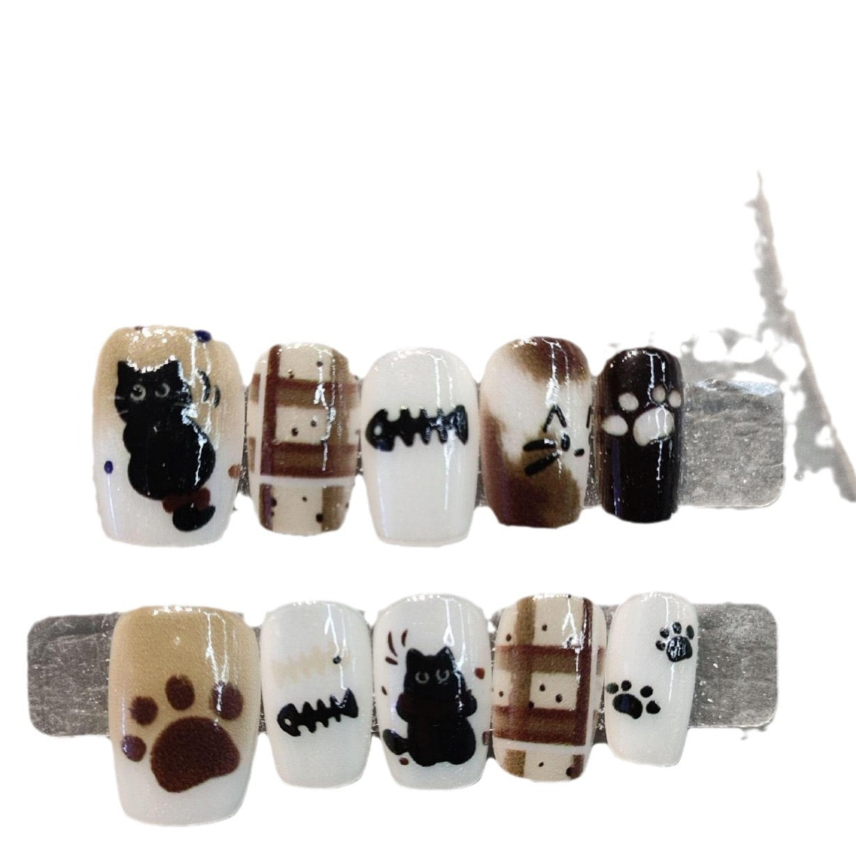 Cat-Eye Cat Paw Press-On Nails – Cartoon Style Pre-Made Nail Tips, Wholesale