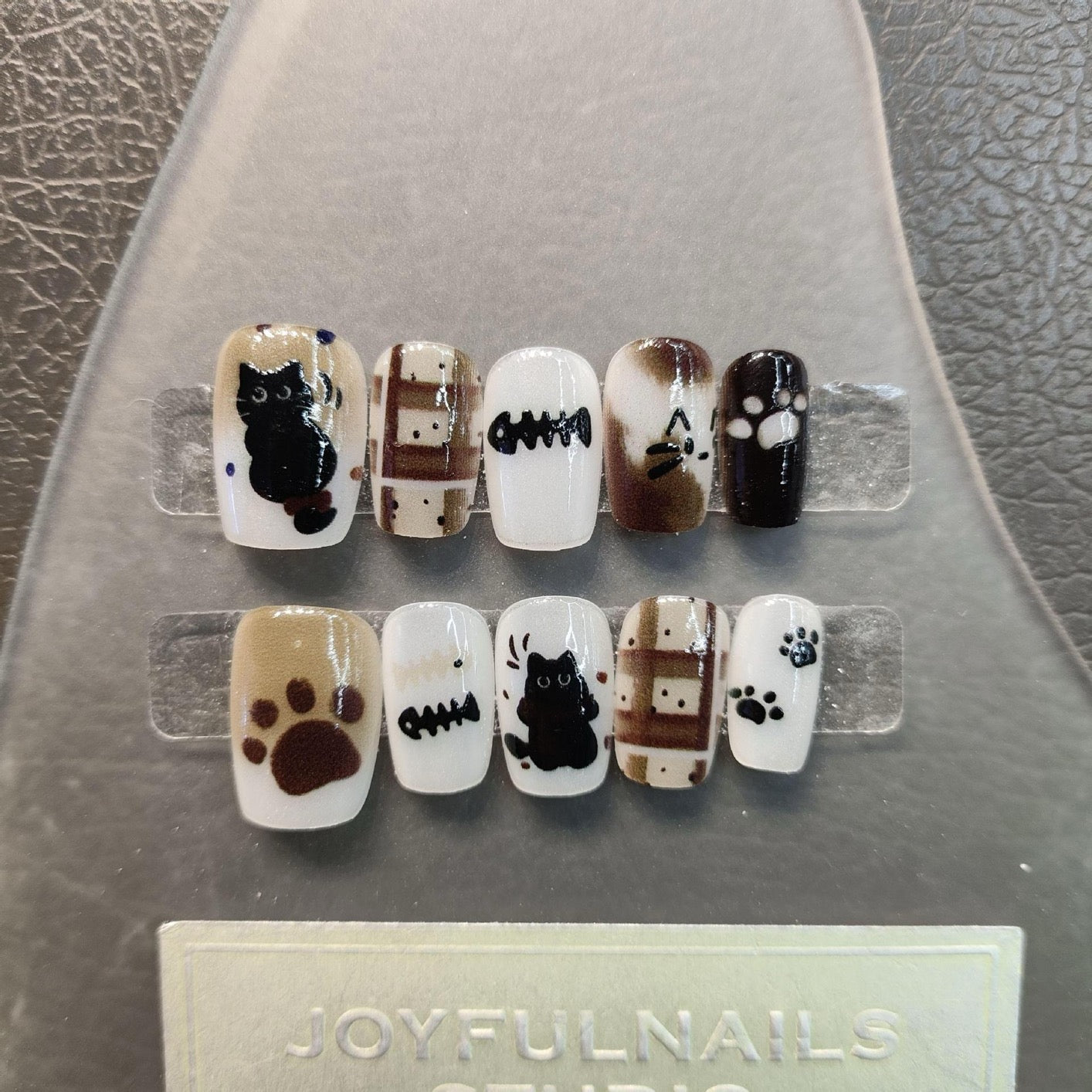 Cat-Eye Cat Paw Press-On Nails – Cartoon Style Pre-Made Nail Tips, Wholesale