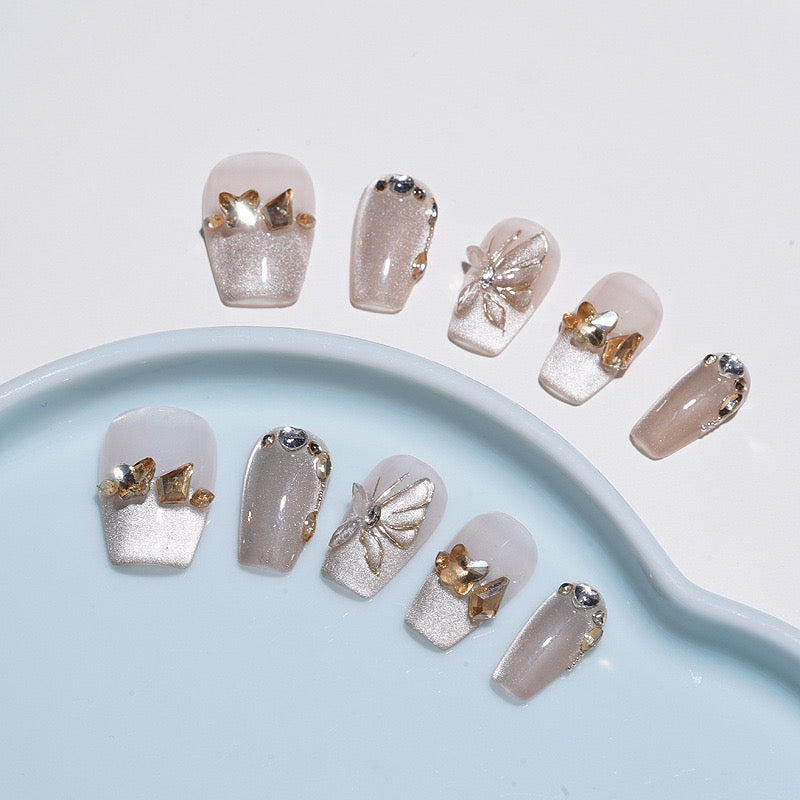 【Flowing Star Diamond】 Wholesale fashion protective nail art with long and elegant high-end diamond style that enhances skin tone and is made by skilled artisans in a French style.