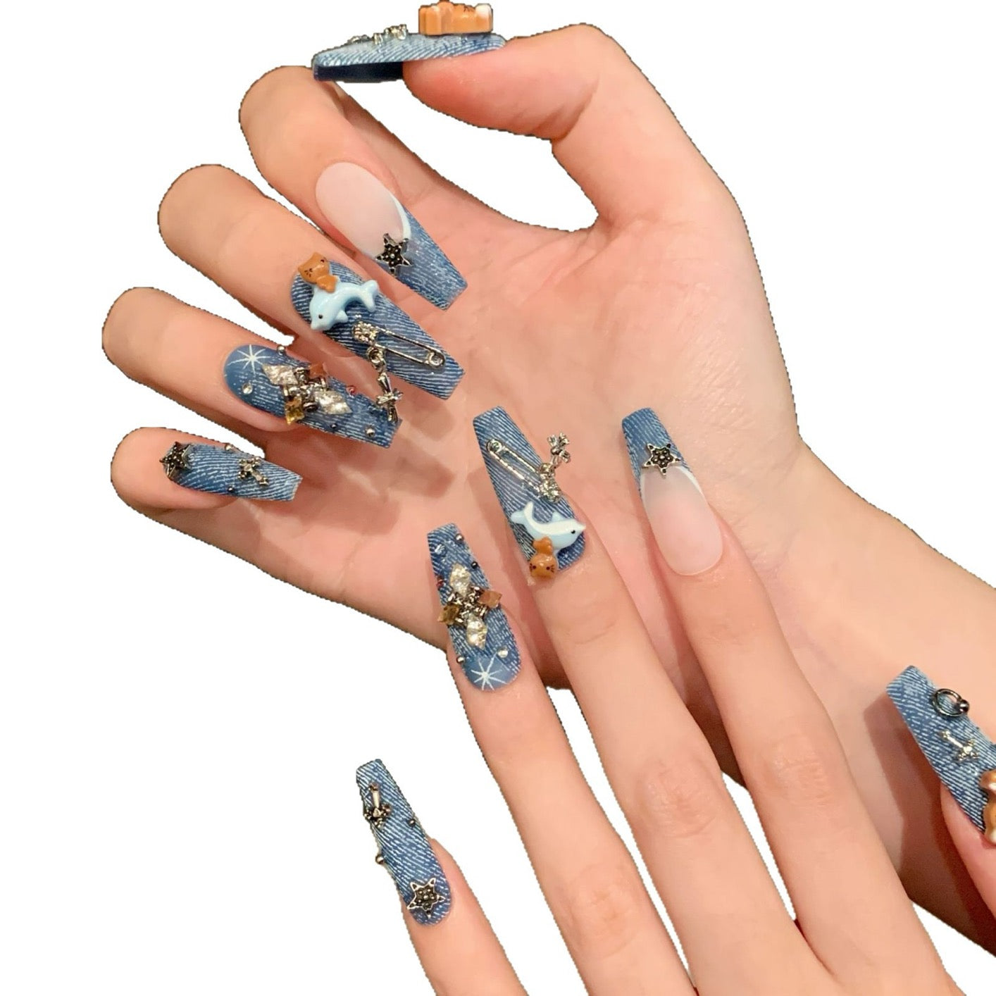 “Denim Kitty” Long Handmade Press-On Nails – Featuring a Vintage Washed Denim Aesthetic with a Bold Black Cat Motif for a Spicy, Street-Chic Vibe