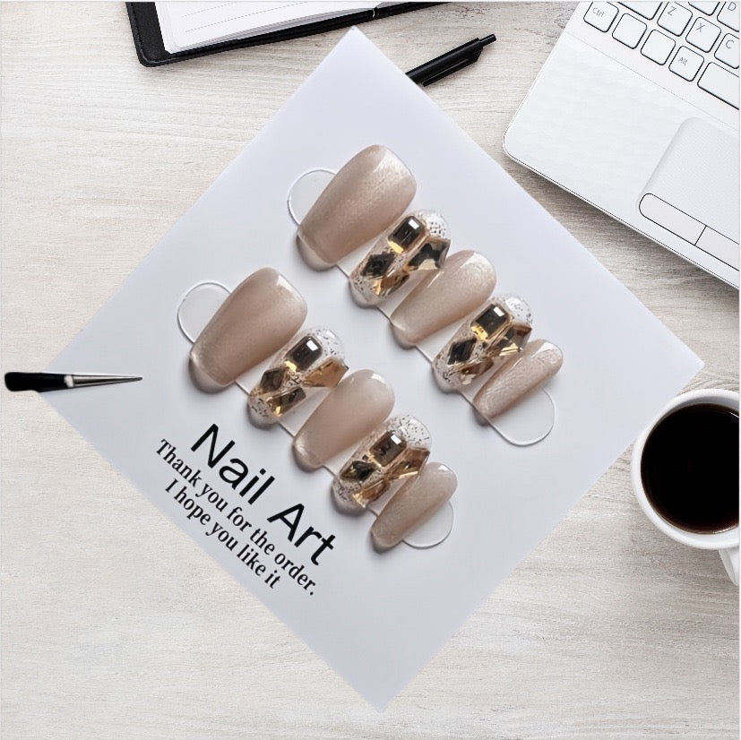 Handmade Champagne Cat-Eye Rhinestone Press-On Nails – Short Luxury Sparkling Style, Wholesale