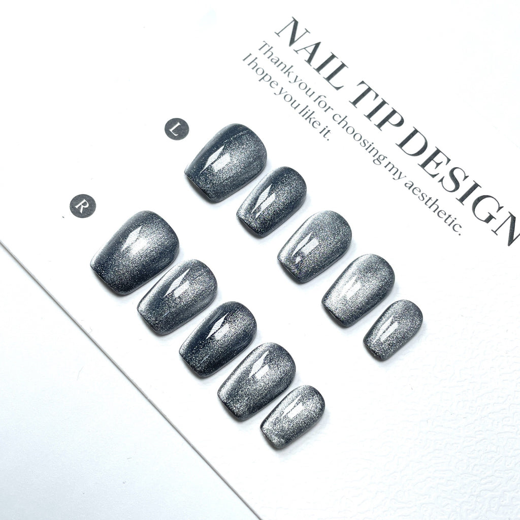 Stardust Steel｜Reusable Press-On Nails Finish Reusable Press-On Nails with a Futuristic Glow