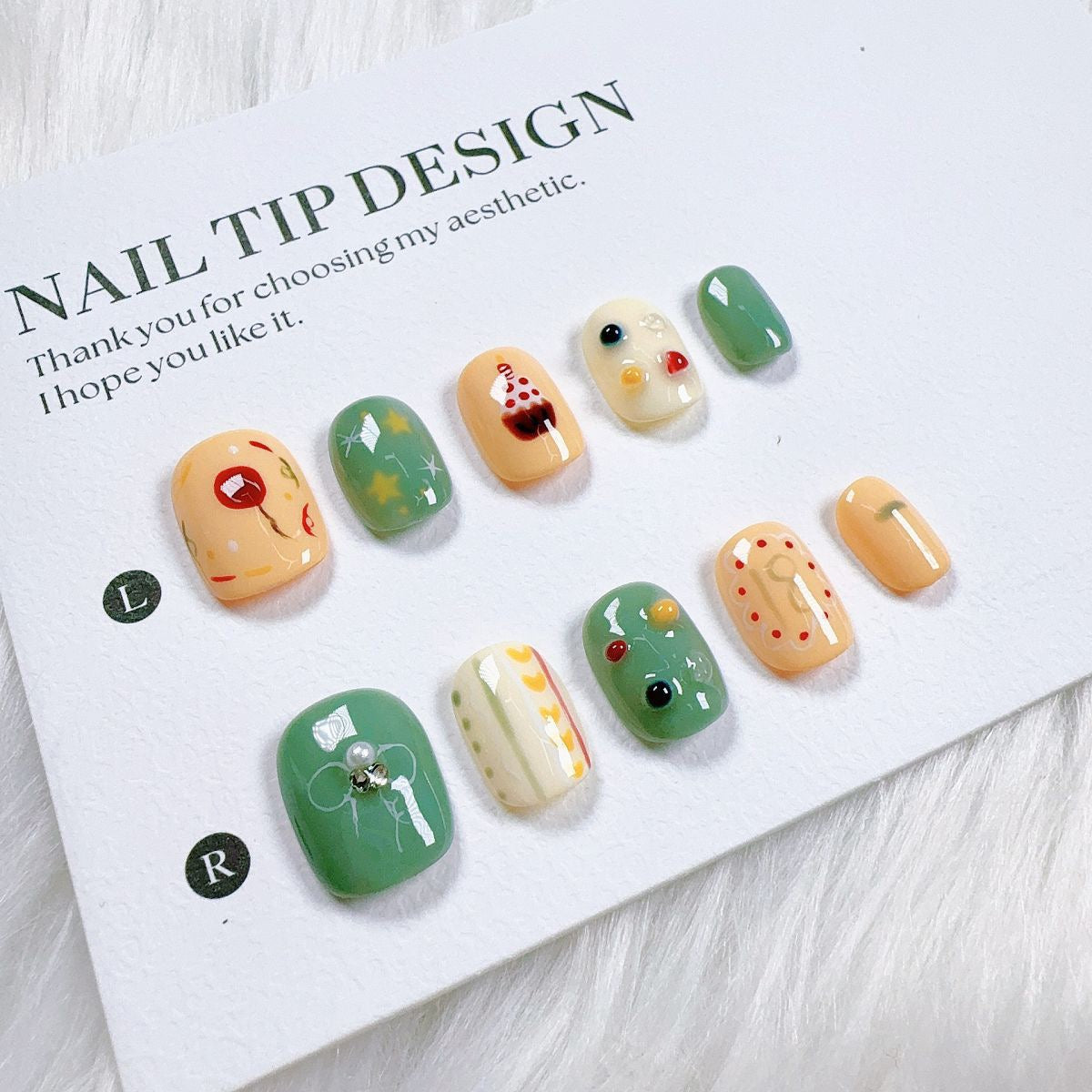 Cartoon collection of handmade fake nails. Wholesale manicure accessories suitable for daily use. Healthy and environmentally friendly.