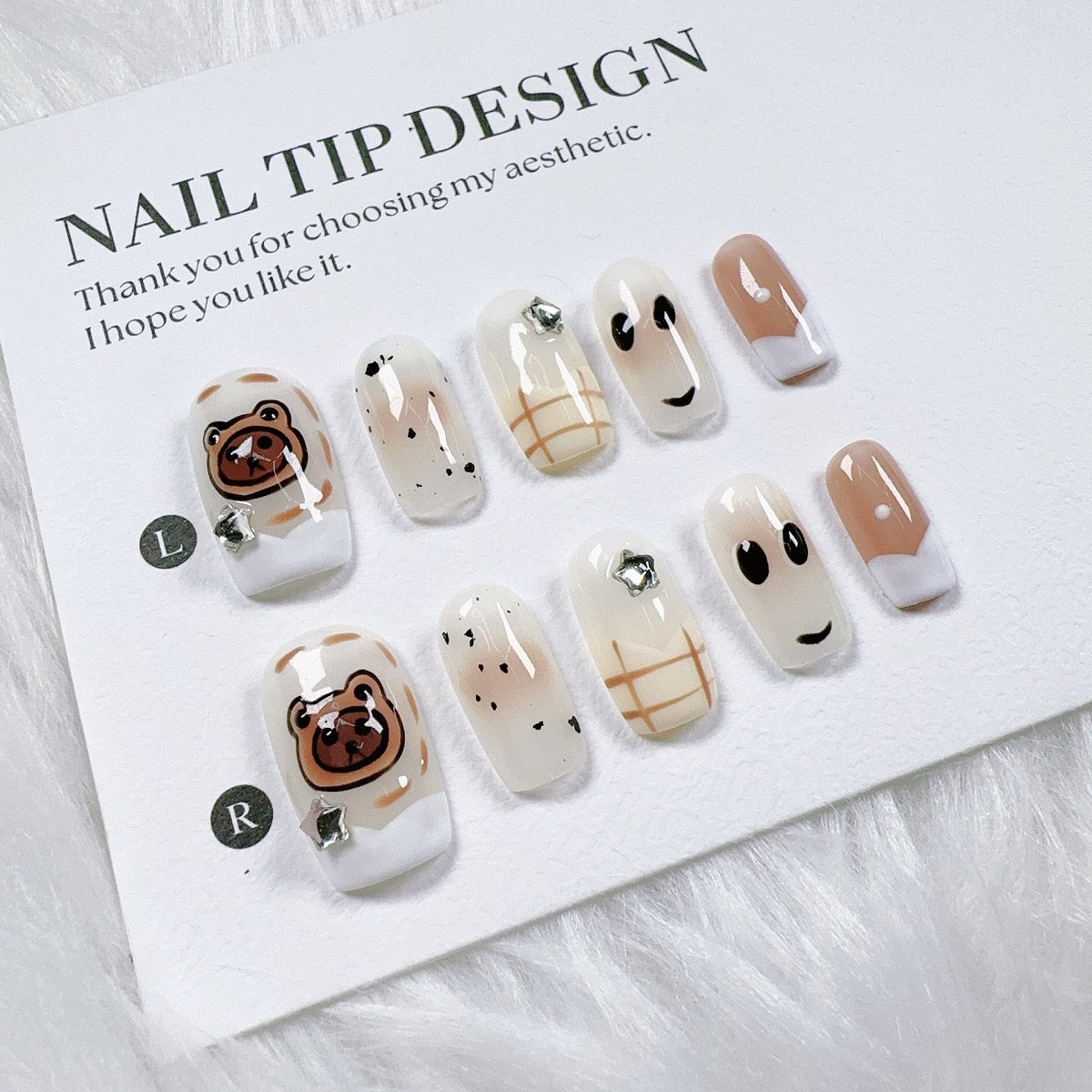Cartoon collection of handmade fake nails. Wholesale manicure accessories suitable for daily use. Healthy and environmentally friendly.