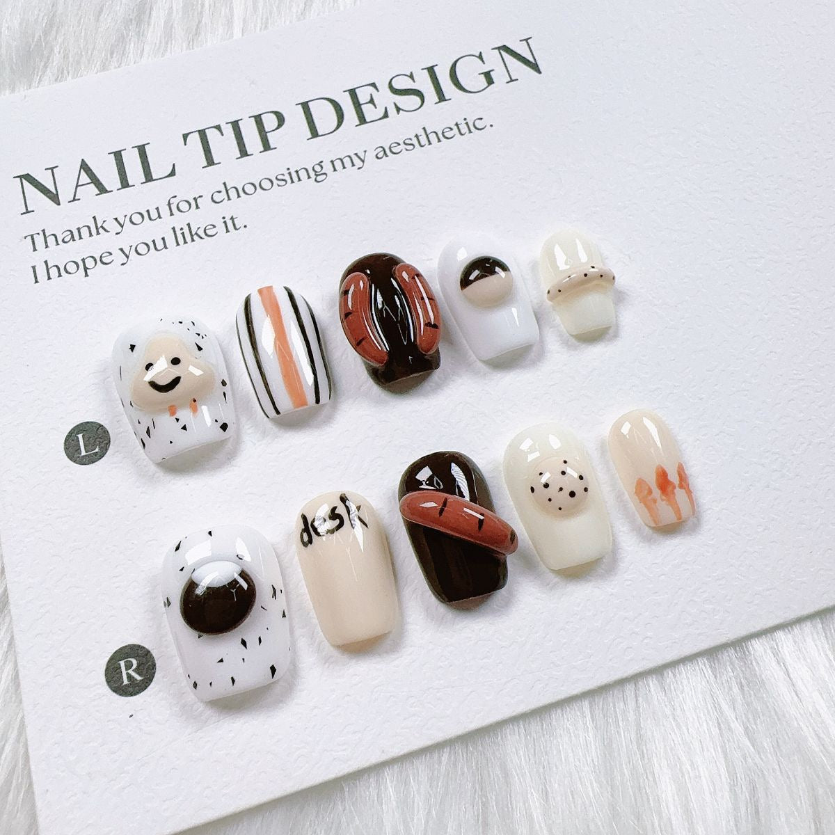 Cartoon collection of handmade fake nails. Wholesale manicure accessories suitable for daily use. Healthy and environmentally friendly.